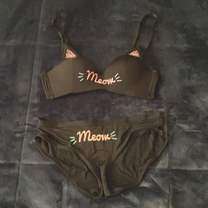 Kitty underwear set 🐱